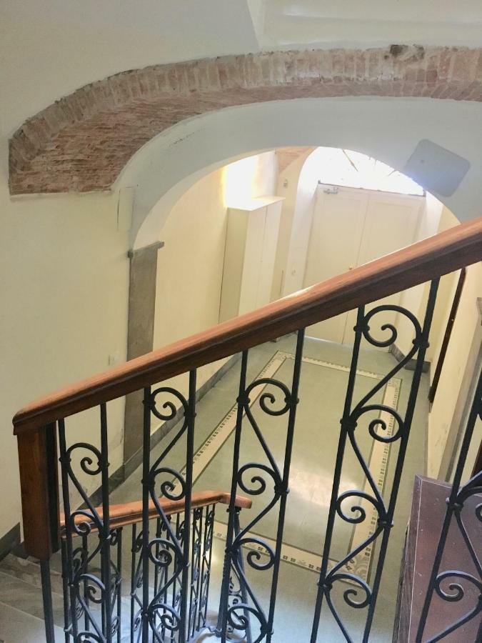 Cavallotti 21 لا سبيتسْيا المظهر الخارجي الصورة
